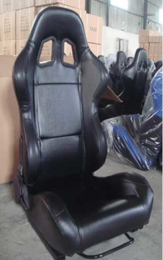 Black PVC Leather Comfortable Racing Seats With Harness OEM / ODM Welcome